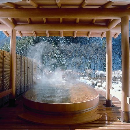 Nishiyama Onsen Keiunkan Hotel Hayakawa Ngoại thất bức ảnh